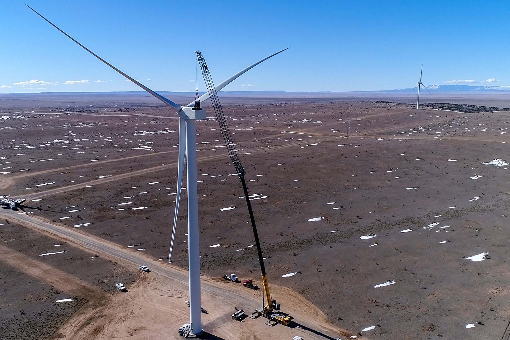 Crane Service Inc. working on a wind turbine at a wind farm in Texas