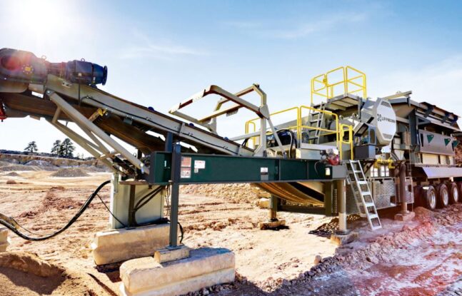 Lippman aggregate equipment working on a jobsite